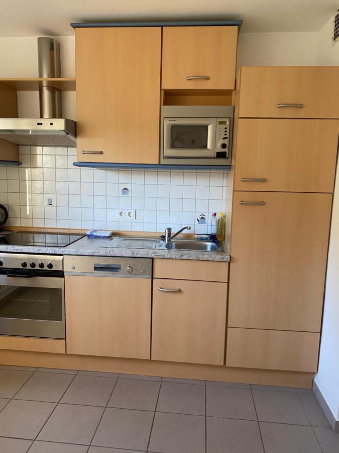 Casa Royale, Boxspring, Wifi, Park For Free, E-wallbox Appartement