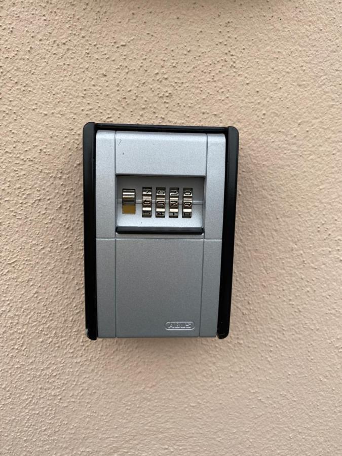 Casa Royale, Boxspring, Wifi, Park For Free, E-wallbox